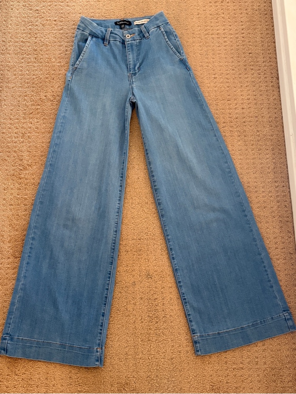 BCBG BCBGeneration Stretch High Rise Wide Leg Trousers Blue Jeans Size 1 25